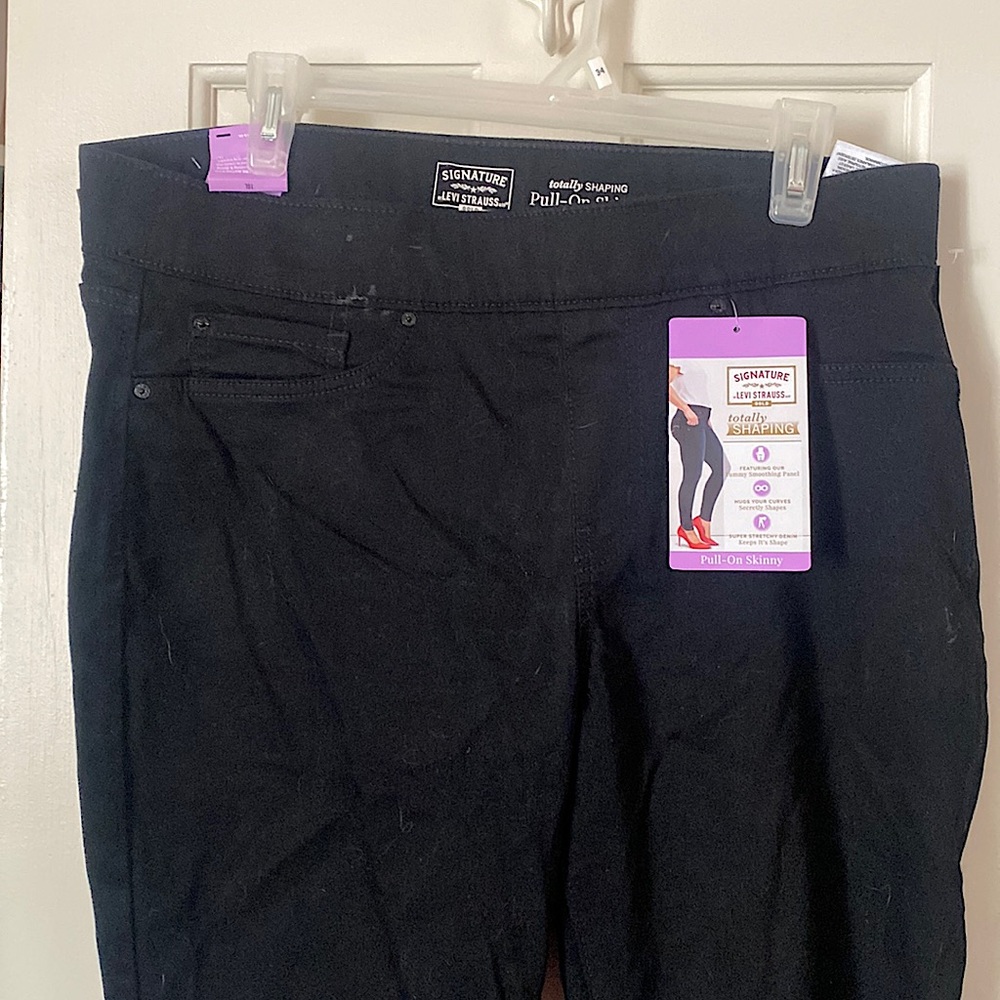 Black Skinny Jeans